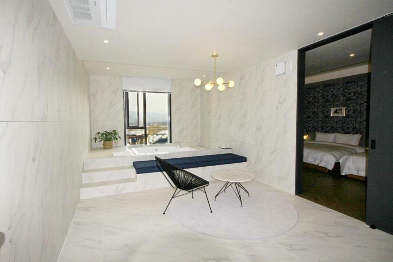 Gimhae Perfect Hotel מראה חיצוני תמונה