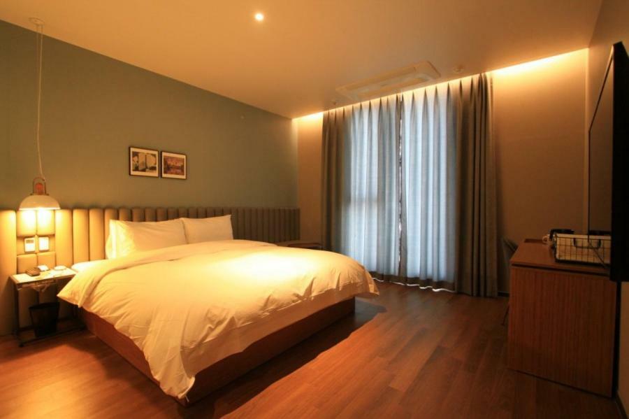 Gimhae Perfect Hotel מראה חיצוני תמונה